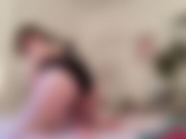 puppy wants to play - post hidden image