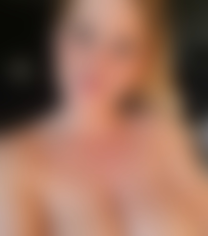 Deze borsten willen voelen, likken en zuigen... durf je? - post hidden image