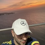 reyesover - profile avatar