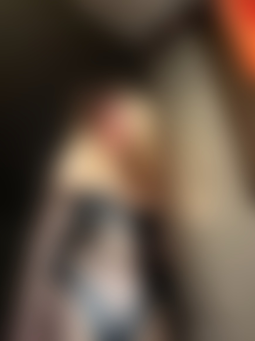 Ik weet dat je heel benieuwd bent naar mij - post hidden image