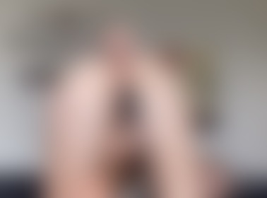 Soms krijg je dat gevoel dat iemand bijzonder is, nog voor je ze echt kent. Ik heb dat nu met jou. Heb ik gelijk? - post hidden image