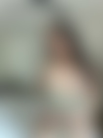 Papi can you stick your cock between my juicy titties so I can fuck you?? 😏 - post hidden image